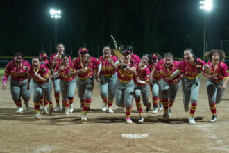 felices las búhas de la upr de humacao. (luis ortiz lai)